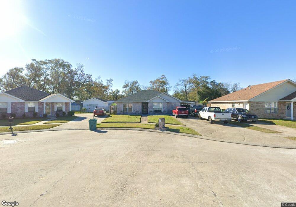 4076 Regina Coeli Ct, Marrero, LA 70072 - photo 1