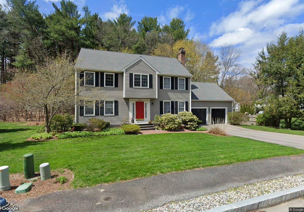 5 Oakwood Ct, Framingham, MA 01701 - photo 1