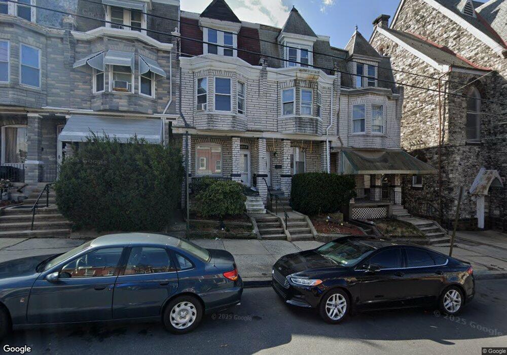 1118 Windsor St, Reading, PA 19604 - photo 1