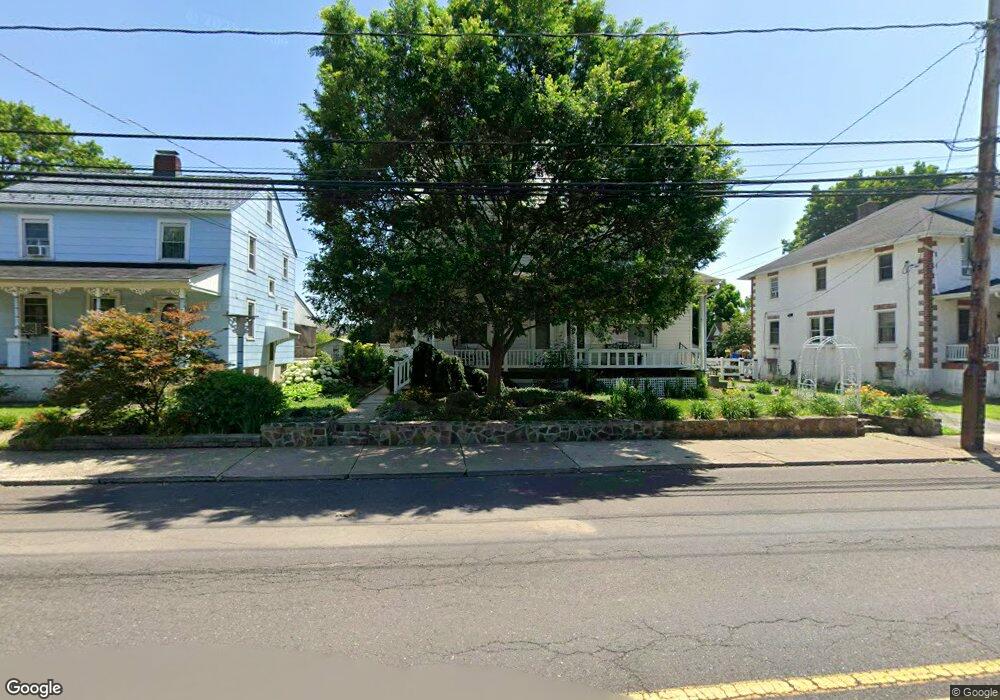 211 N Hellertown Ave, Quakertown, PA 18951 - photo 1