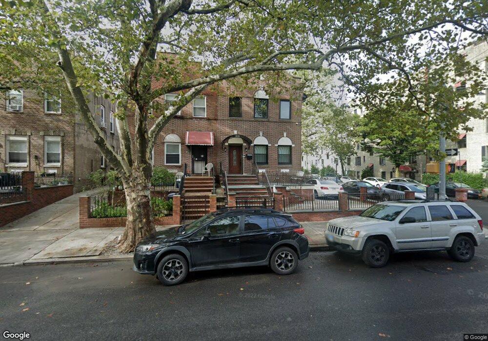 35-02 21st Ave unit 2, Long Island City, NY 11105 - photo 1