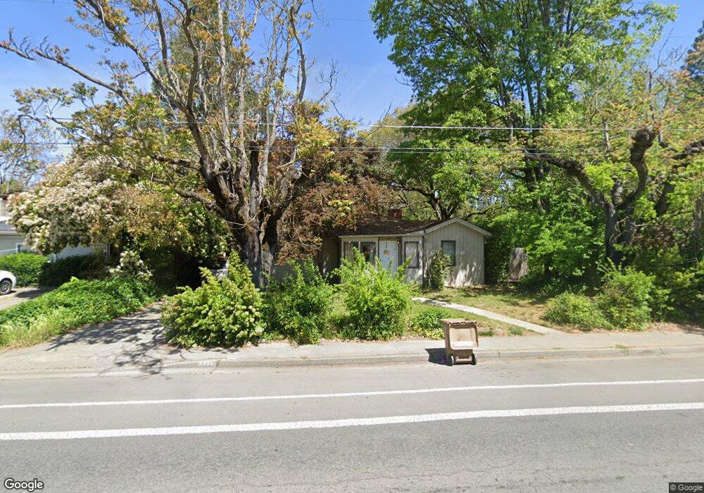 414 SW Bridge St, Grants Pass, OR 97526 - photo 1