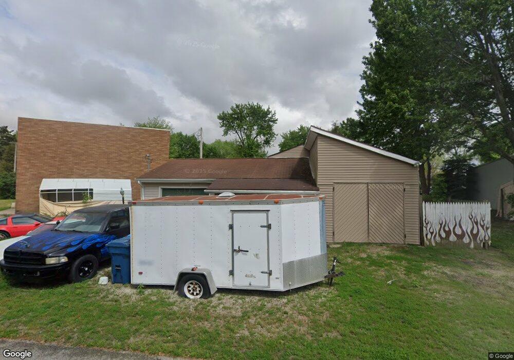 202 E Second St, Converse, IN 46919 - photo 1