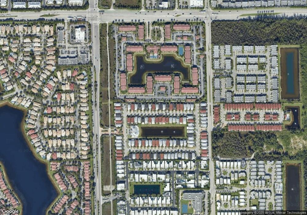 10513 NW 70th Ln, Doral, FL 33178 - photo 1