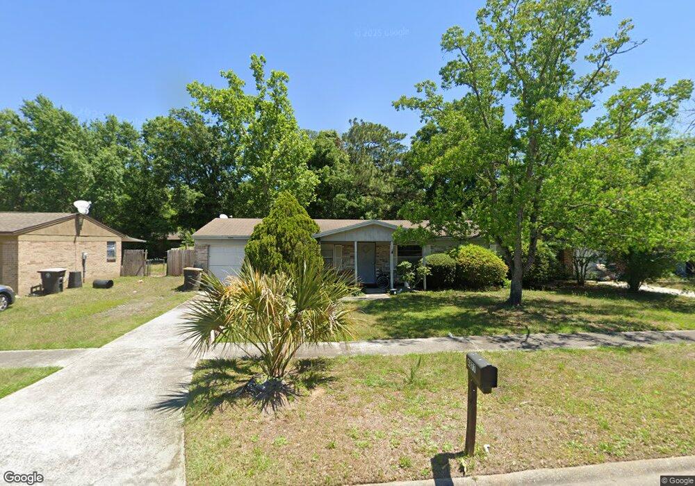 4877 Strato Rd W, Jacksonville, FL 32210 - photo 1
