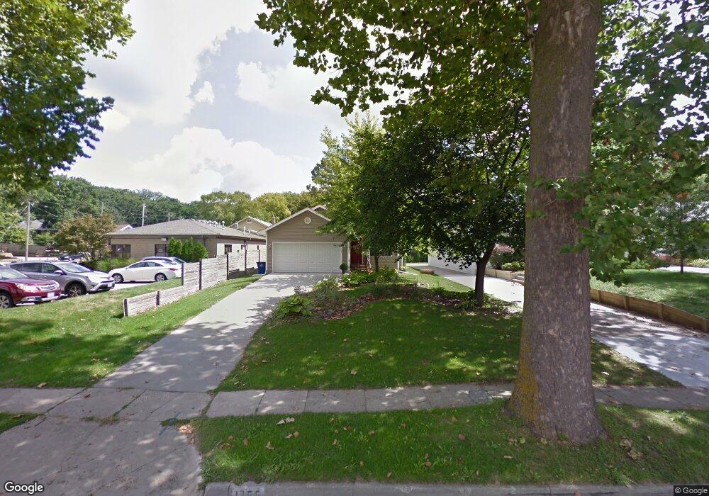1155 Polk Blvd, Des Moines, IA 50311 - photo 1