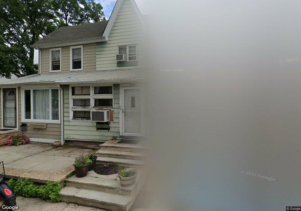 109 Delafield Place, Staten Island, NY 10310 - photo 1