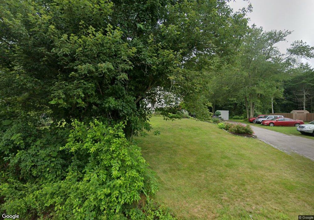 182 Mattapoisett Rd, Acushnet, MA 02743 - photo 1