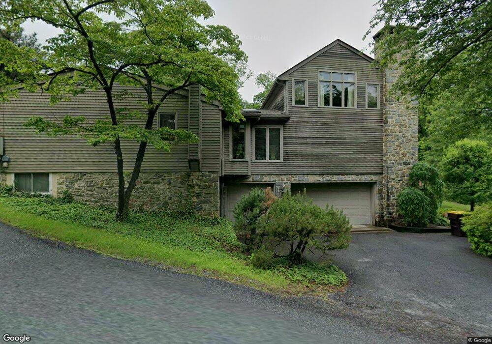 6982 Corning Rd, Zionsville, PA 18092 - photo 1