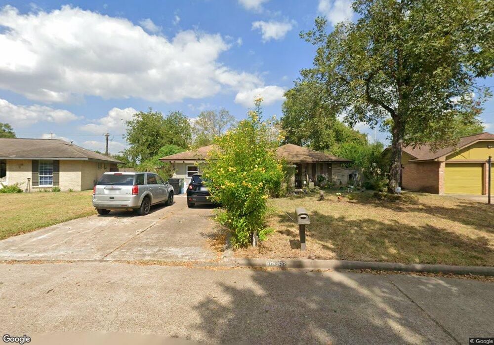 6338 French Chateau Dr, Houston, TX 77088 - photo 1