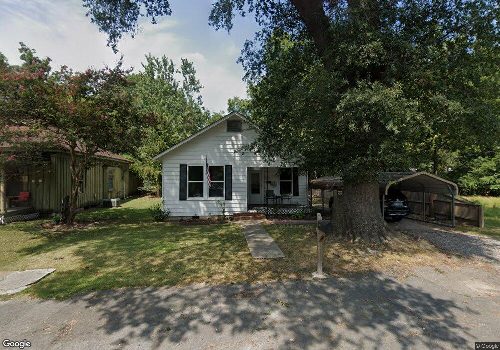 408 W 3rd St, Stuttgart, AR 72160 - photo 1