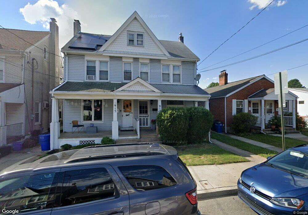 913 Chestnut St, Emmaus, PA 18049 - photo 1