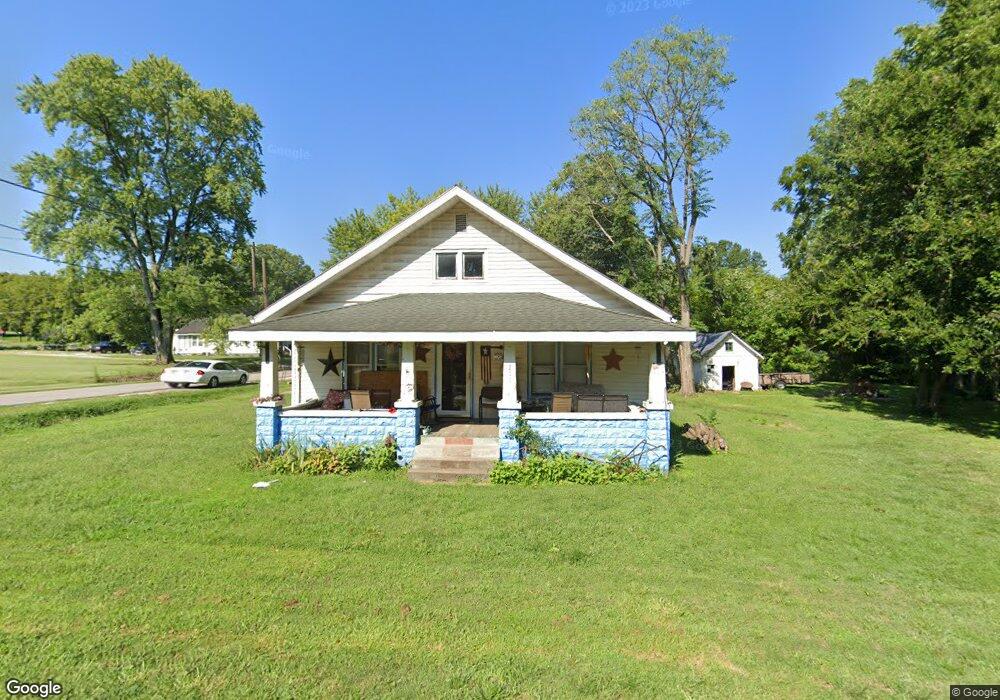 201 S 4th St, Edwardsport, IN 47528 - photo 1