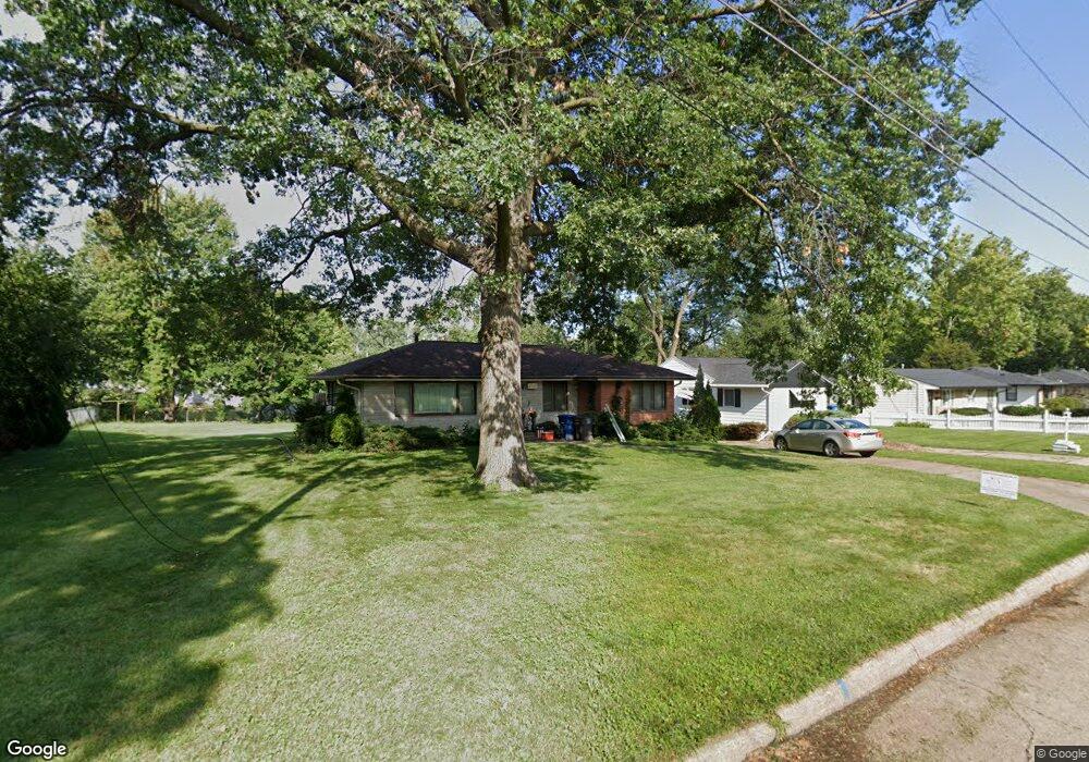 4008 42nd St, Des Moines, IA 50310 - photo 1