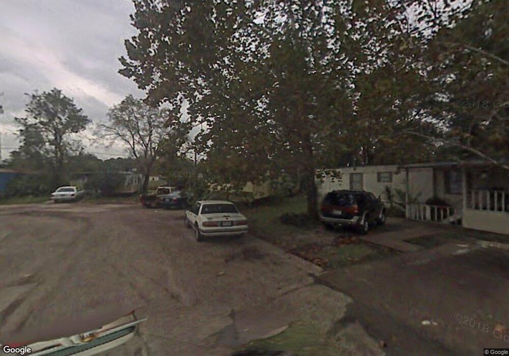 706 Strawberry Pines Ct, Houston, TX 77009 - photo 1