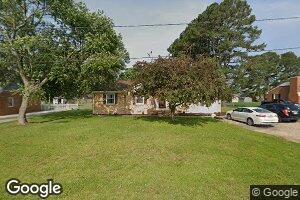 17 Taylor Ave, Windsor, VA 23487