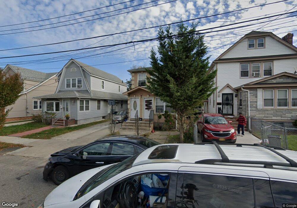 119-45 177th St, Jamaica, NY 11434 - photo 1