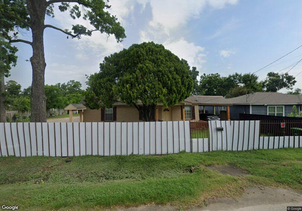 4111 E Crosstimbers St, Houston, TX 77016 - photo 1