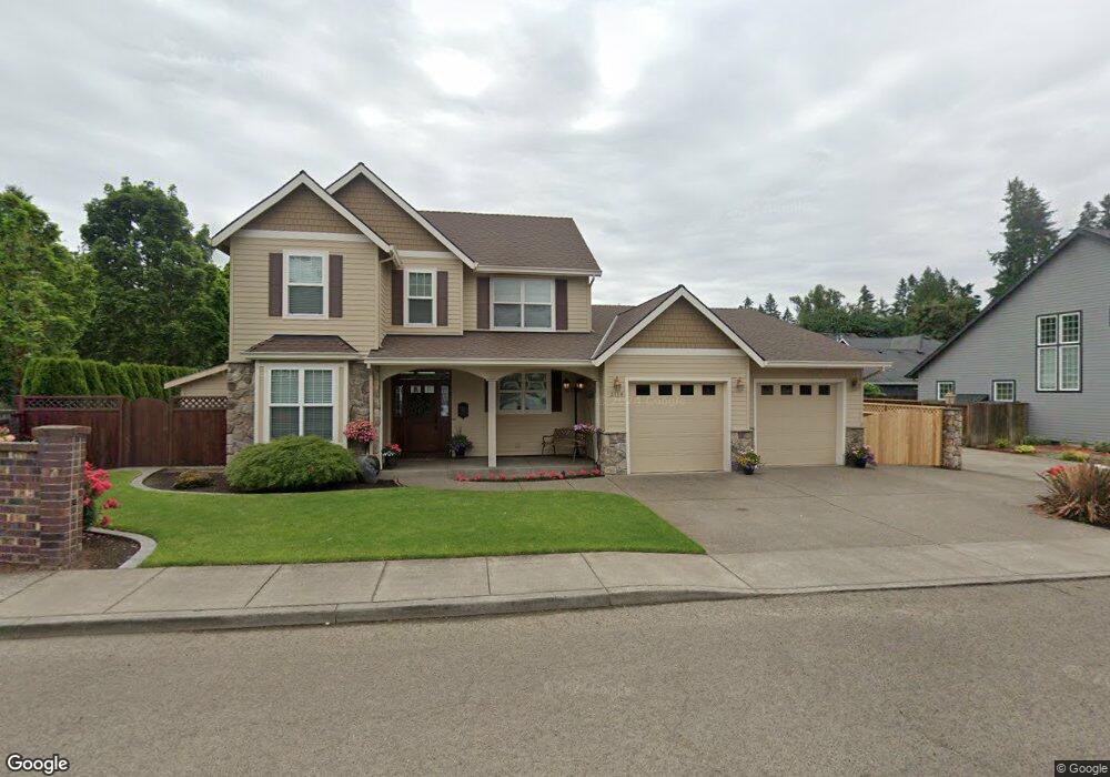 2114 N Vine St, Canby, OR 97013 - photo 1