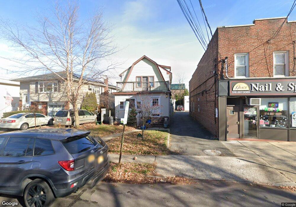 154 Atlantic Ave, Lynbrook, NY 11563 - photo 1