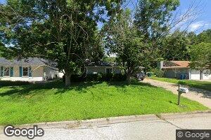 2424 Brookside Dr, Lawrence, KS 66047