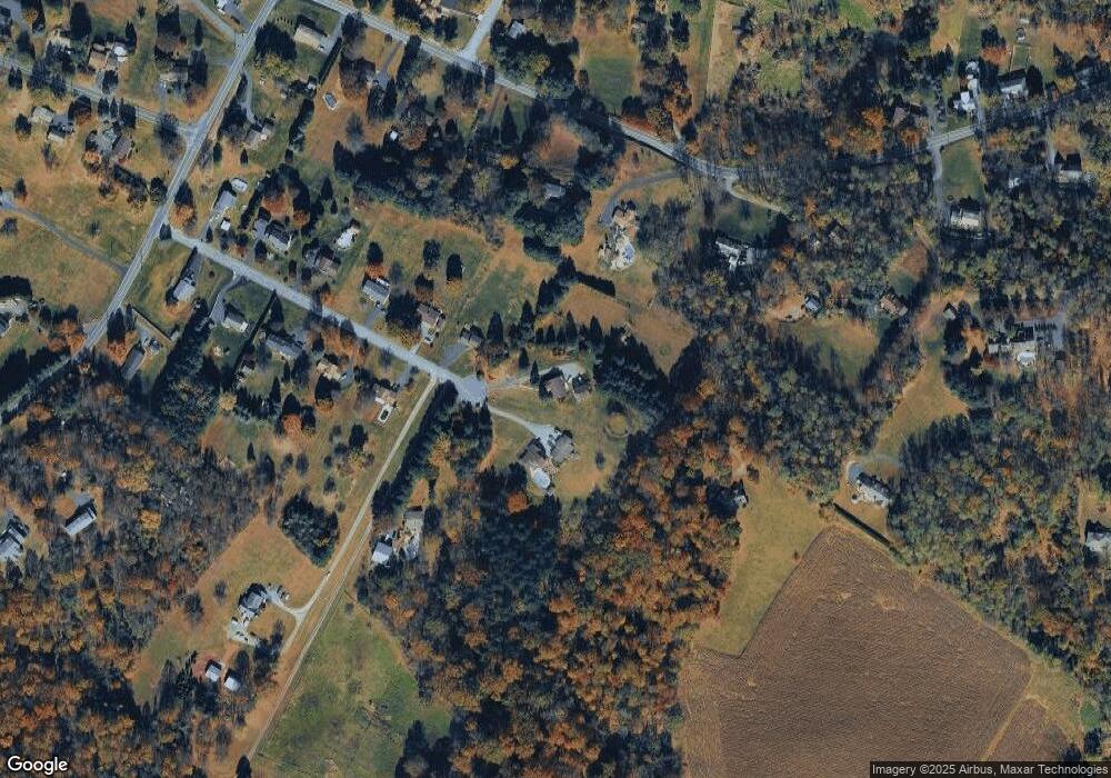 95 Hillcrest Dr, Boyertown, PA 19512 - photo 1