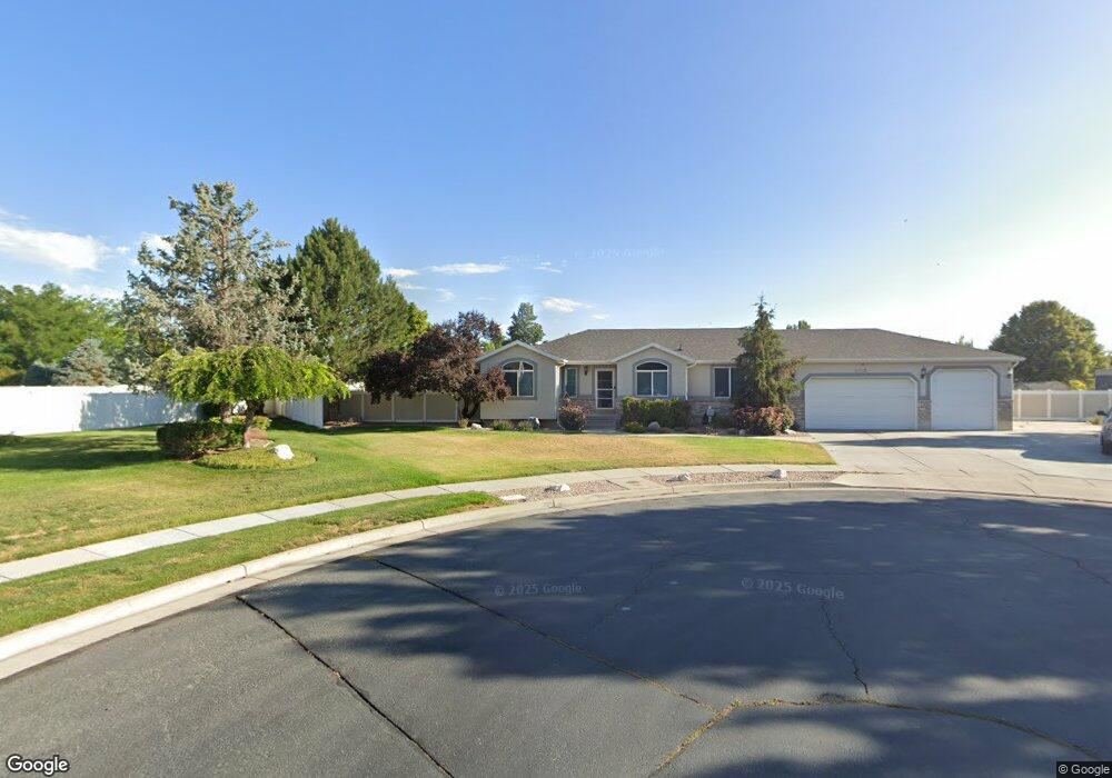 11713 S Monument Cir, South Jordan, UT 84095 - photo 1