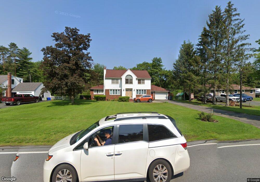 1095 Mohawk Rd, Schenectady, NY 12309 - photo 1