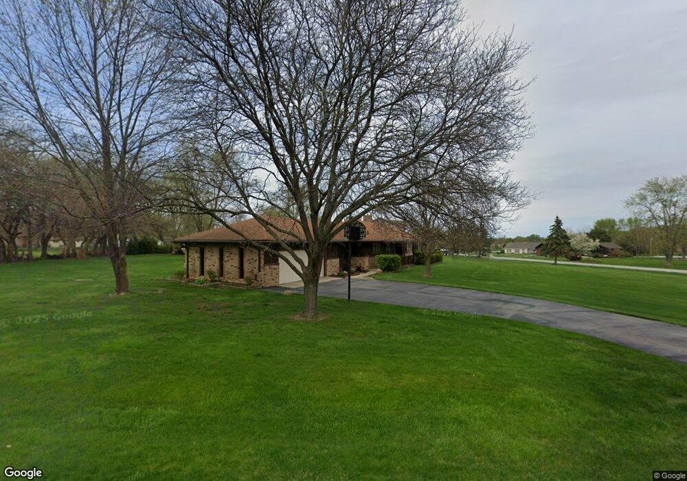 7518 W 90th Ln, Crown Point, IN 46307 - photo 1