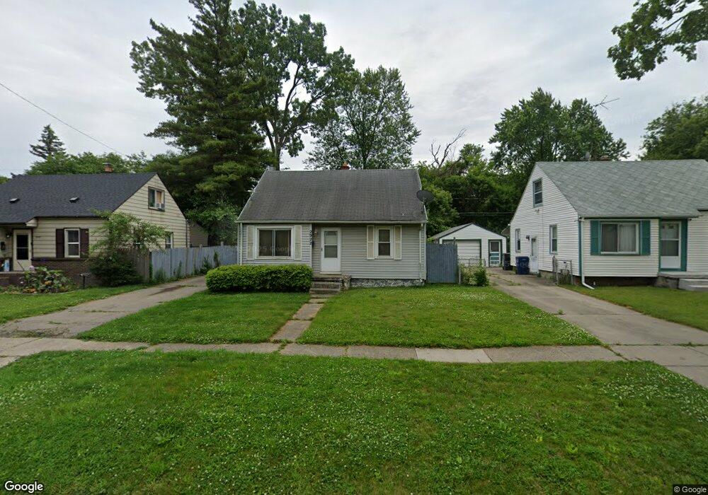 2922 Arizona Ave, Flint, MI 48506 - photo 1