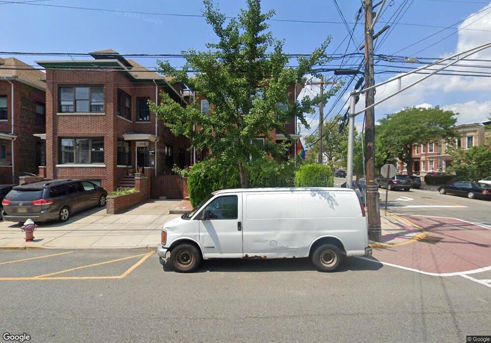 457 Gregory Ave, Weehawken, NJ 07086 - photo 1