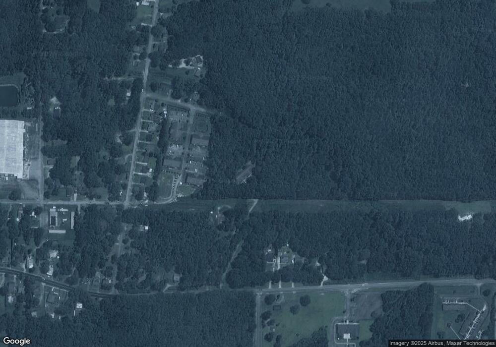 632 Forsyth St unit A-D, Barnesville, GA 30204 - photo 1