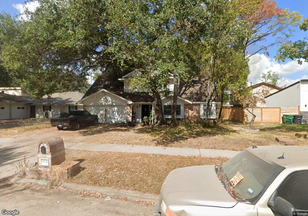 5806 Arncliffe Dr unit 1, Houston, TX 77088 - photo 1