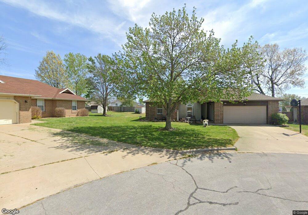 615 E Baldknobber St, Nixa, MO 65714 - photo 1