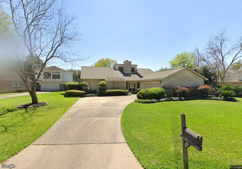 7455 Tunbury Ln, Houston, TX 77095 - photo 1