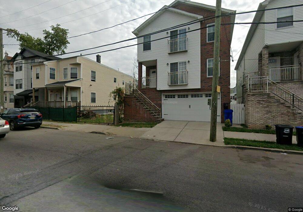 326 Grove St, Newark, NJ 07103 - photo 1