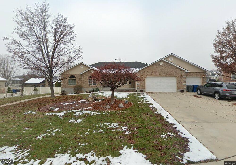 2391 Northfield Cir unit 10, Pleasant Grove, UT 84062 - photo 1