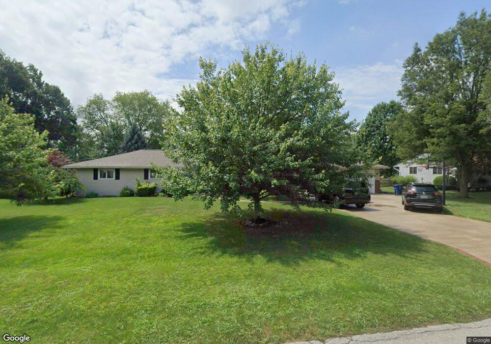 1645 Paula Dr, Columbus, OH 43220 - photo 1