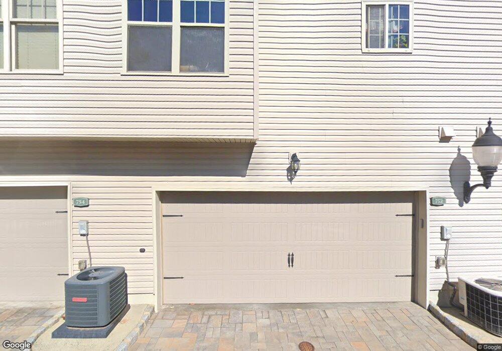 712 Green Ln unit A10, Union, NJ 07083 - photo 1