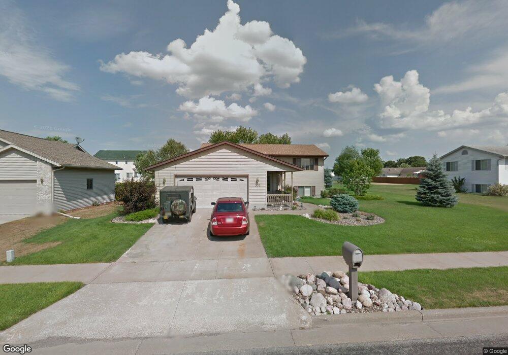 305 Heather Place, Holmen, WI 54636 - photo 1