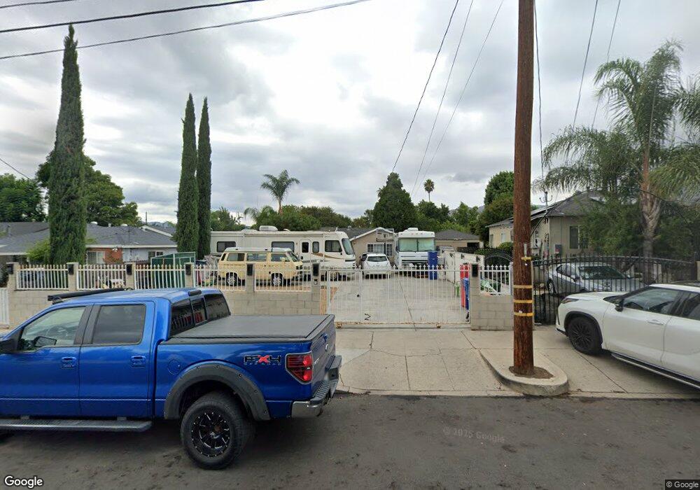 14569 Paddock St, Sylmar, CA 91342 - photo 1