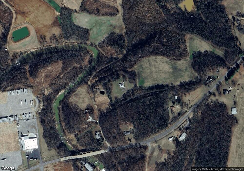 120 Lespedeza Ln, Harmony, NC 28634 - photo 1