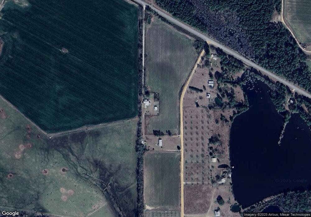1867 Fitzgerald Hwy, Broxton, GA 31519 - photo 1
