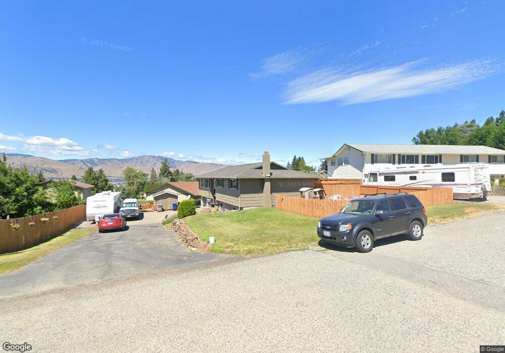 814 N Ladd Ave, East Wenatchee, WA 98802 - photo 1