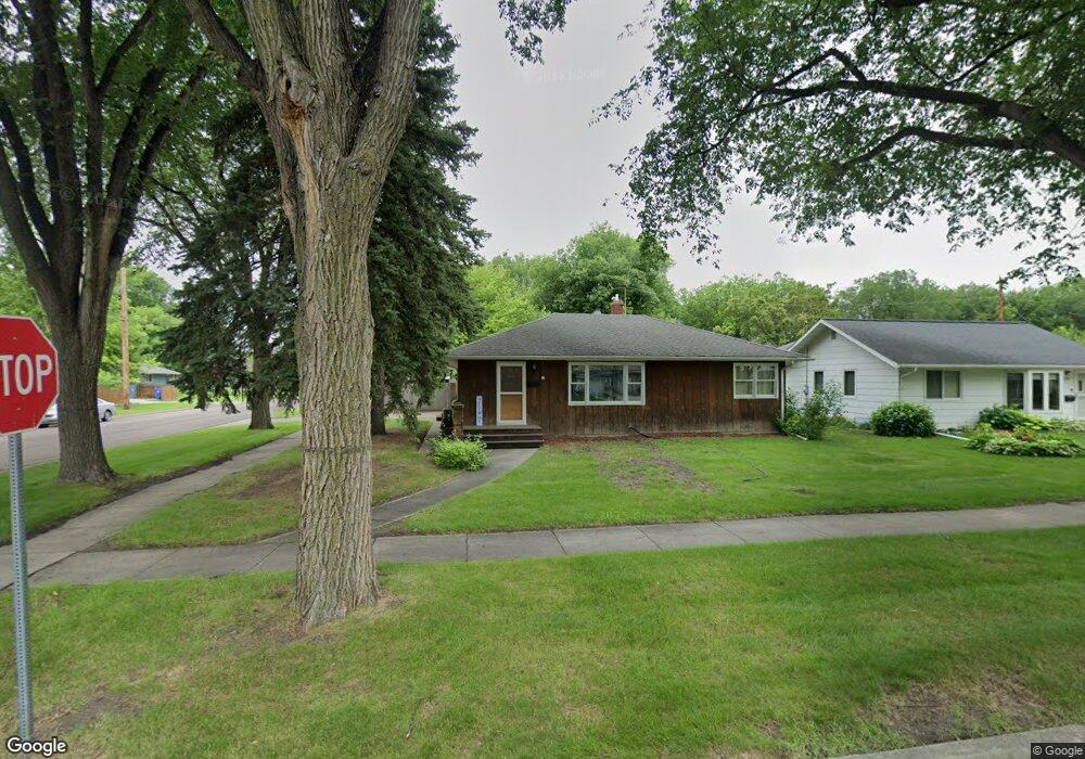 2202 8th St N, Fargo, ND 58102 - photo 1