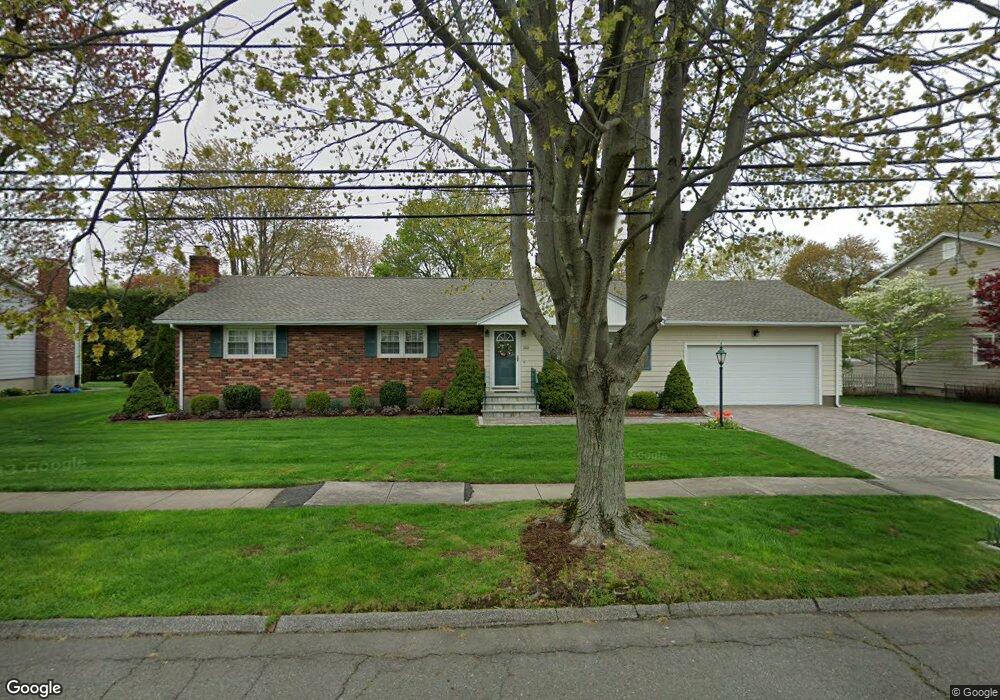 100 Bear Paw Rd, Stratford, CT 06614 - photo 1