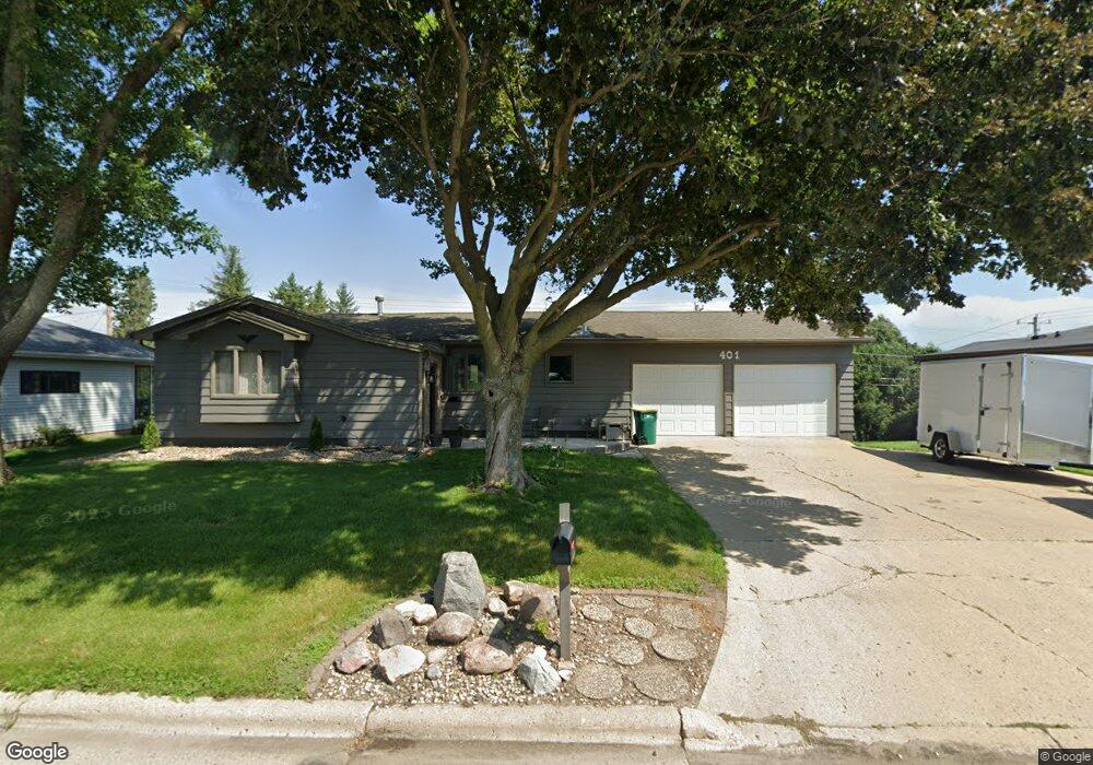 401 E Richway Dr, Albert Lea, MN 56007 - photo 1