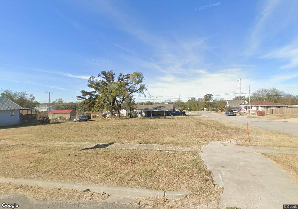 1324 W 1st St, Sulphur, OK 73086 - photo 1