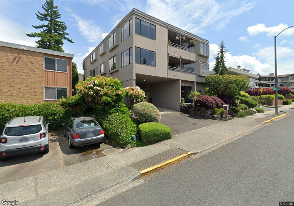 520 Seamont Ln, Edmonds, WA 98020 - photo 1