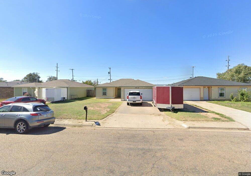 329 N Meredith Ave, Dumas, TX 79029 - photo 1